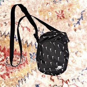 Nike crossbody bag